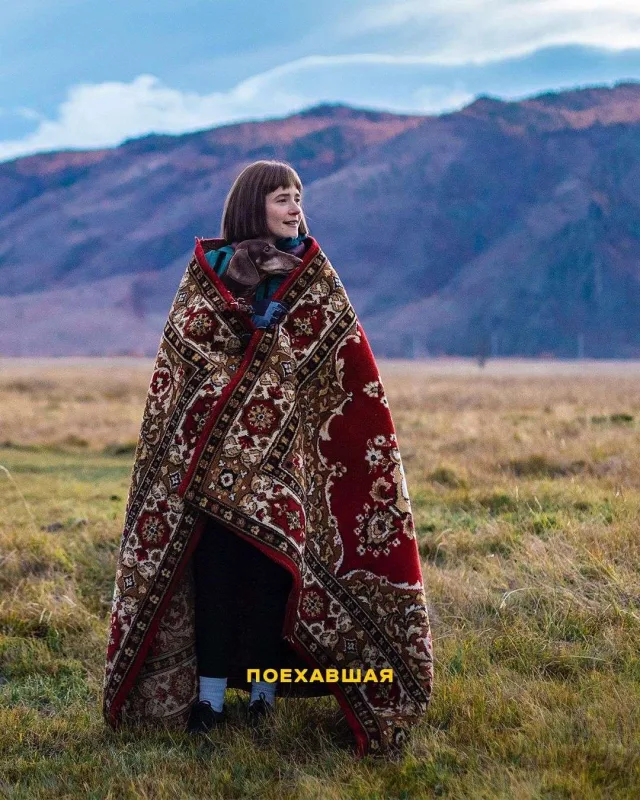 Xalq artistinin qızı II Yekatrinanı canlandırır!