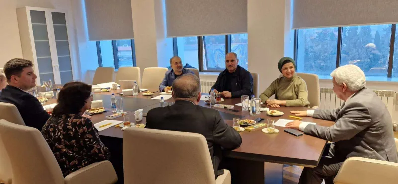 “İctimai”də növbəti iclas!