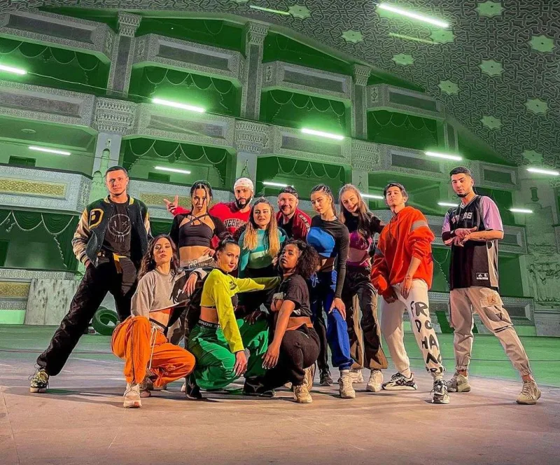 Edis azərbaycanlı rəqqasları seçdi