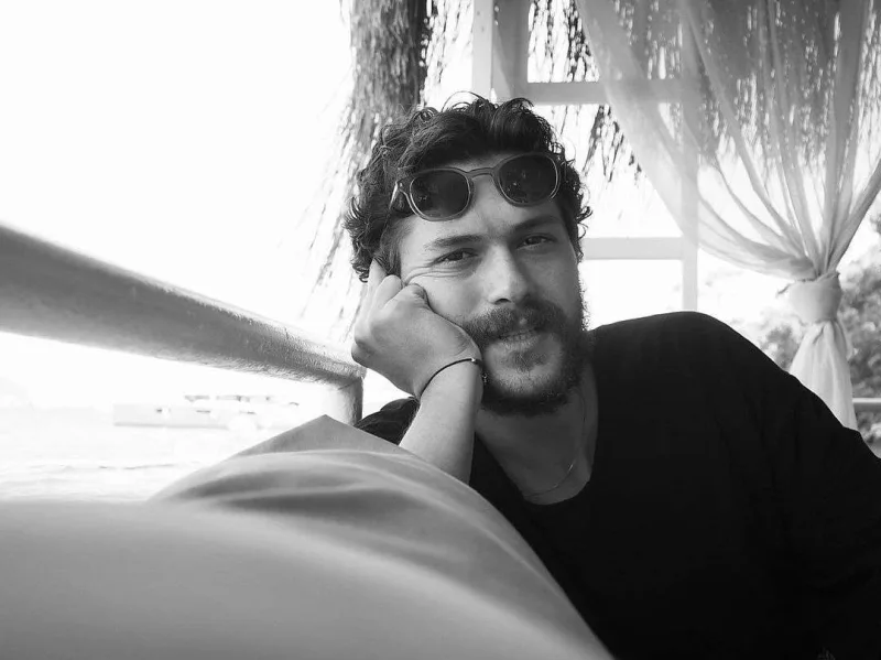 Melisanı tənqid etmişdi, səhvini təkrarladı