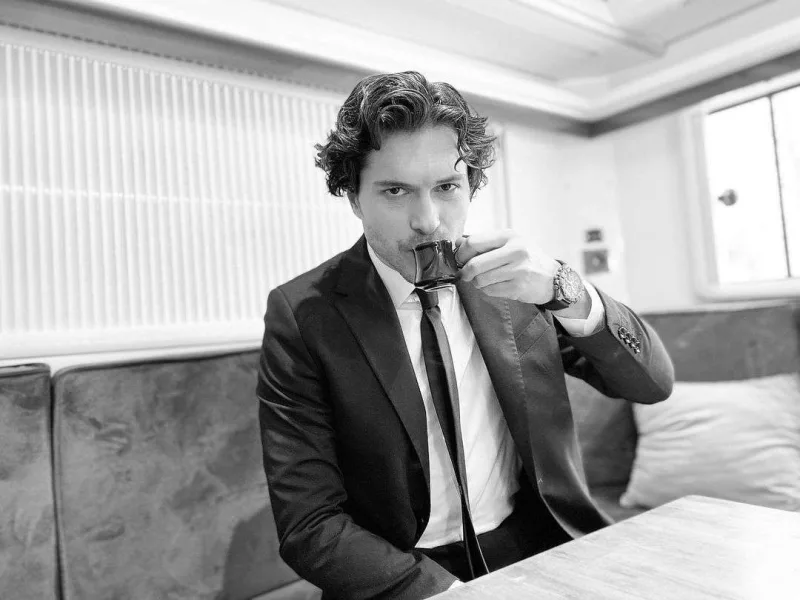 Melisanı tənqid etmişdi, səhvini təkrarladı