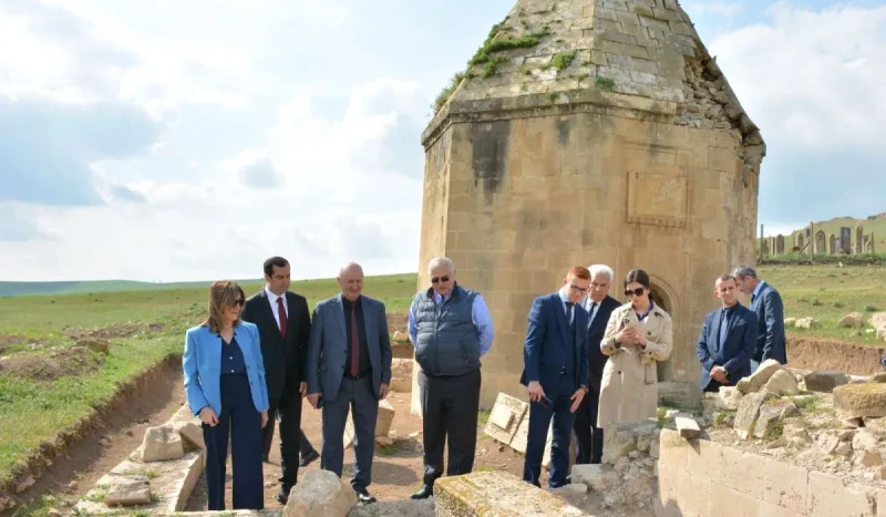 Şamaxıda abidələrin qorunması və bərpası məsələləri müzakirə olunub