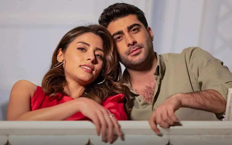 Hadise cərimələnən seriala görə tənqid etdi