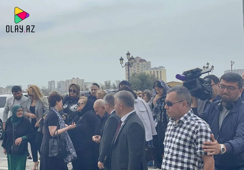 Aftandil İsrafilov dəfn olundu - Yenilənib