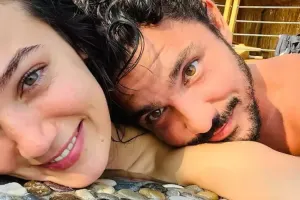 “Bir-birimizi bəsləyirik”