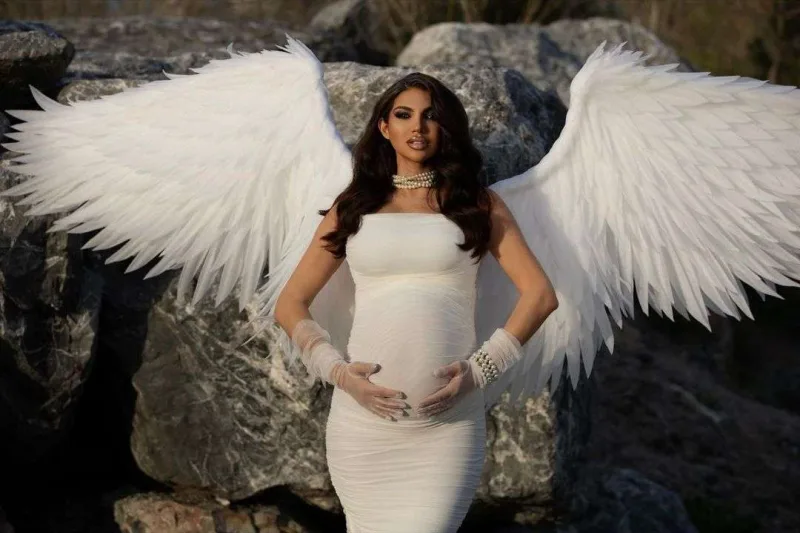 Pərvin övladının cinsiyyətini açıqladı