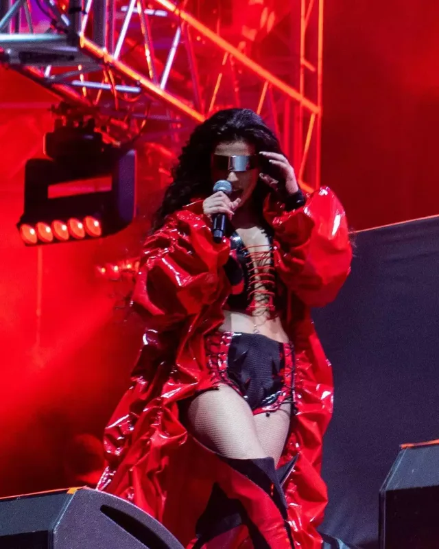 “Bakıya gələn dünya ulduzlarından geri qalmadım”