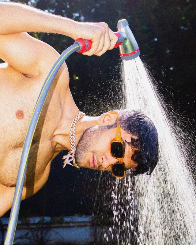 Reynmen Bakıya gəlmir - Narazıdır!