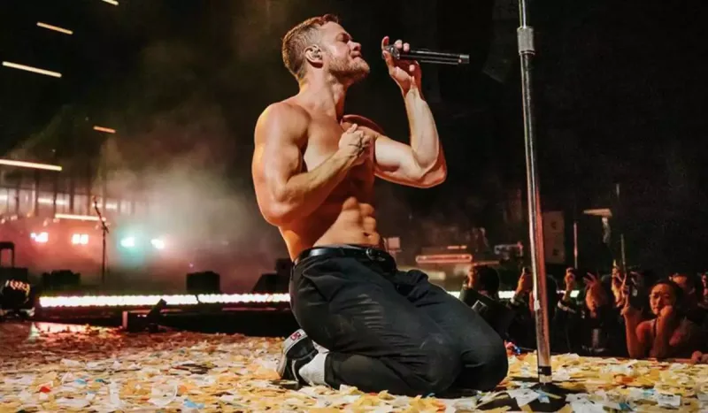 Xidmət haqqı ilə bağlı hücumlara cavab