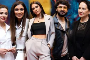 6 il sonra bir araya gəldilər!