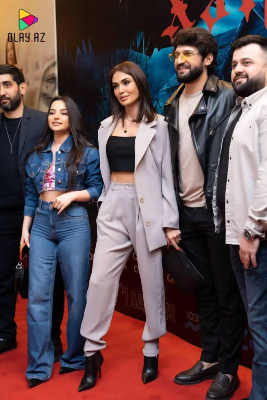 6 il sonra bir araya gəldilər!