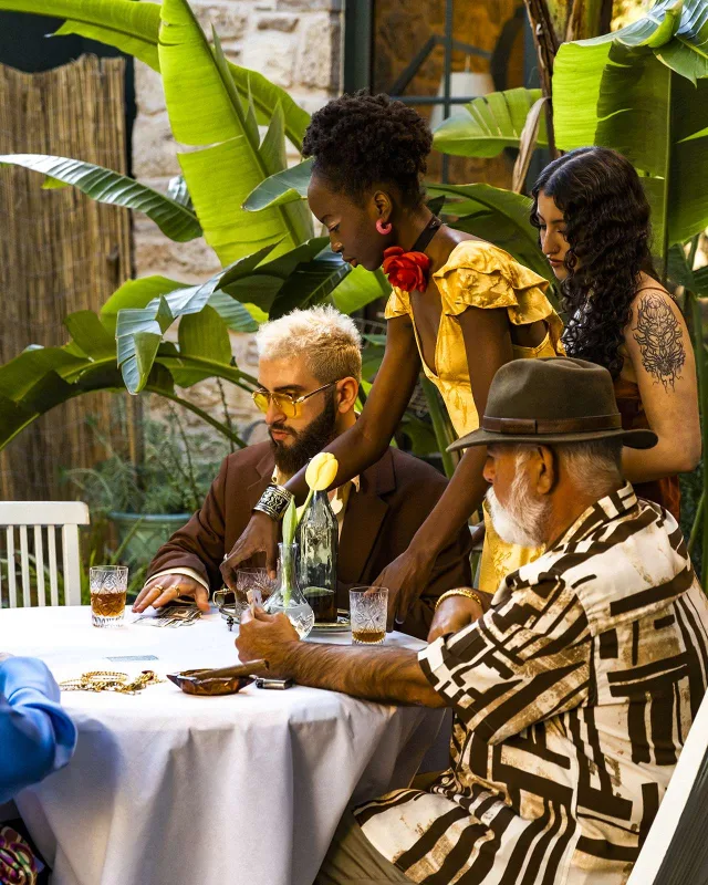 Nuran şou-biznesə bu kliplə girdi