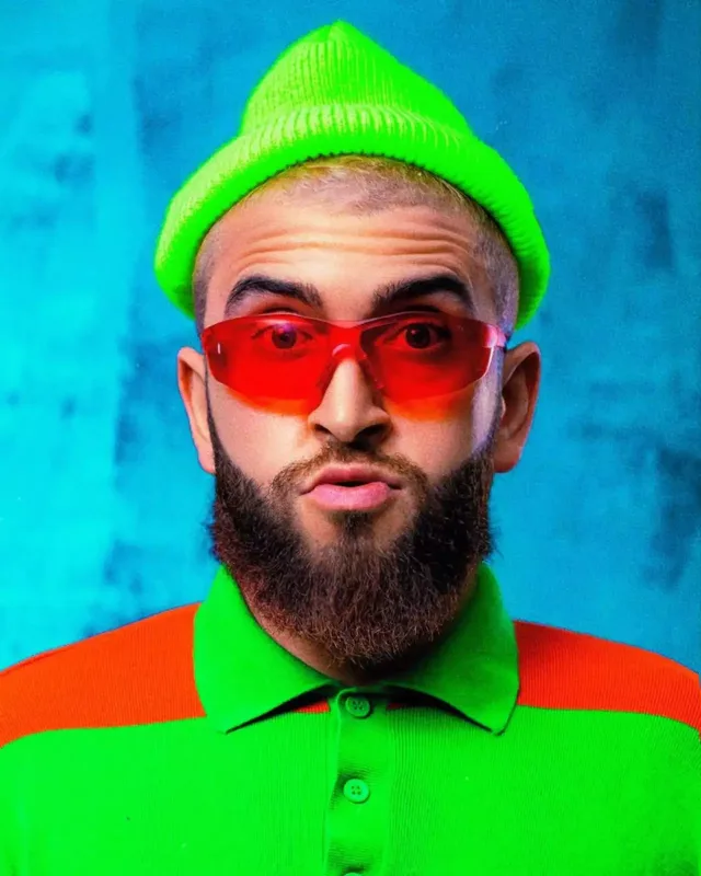 12 yaşına kimi heç bir fotosu yoxdur