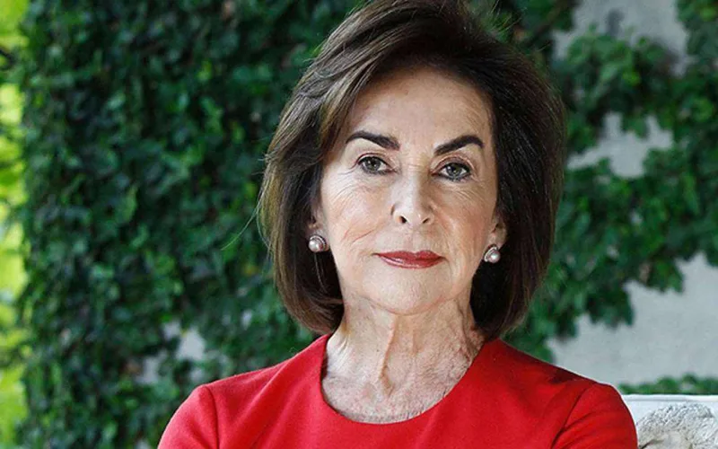 Dünyanın 10 milyarder qadını!