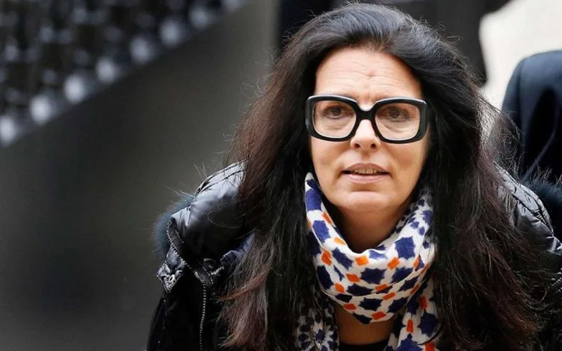 Dünyanın 10 milyarder qadını!