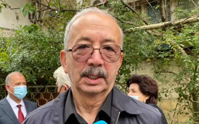 “Elxan Qasımovun şah damarı partlayıb”