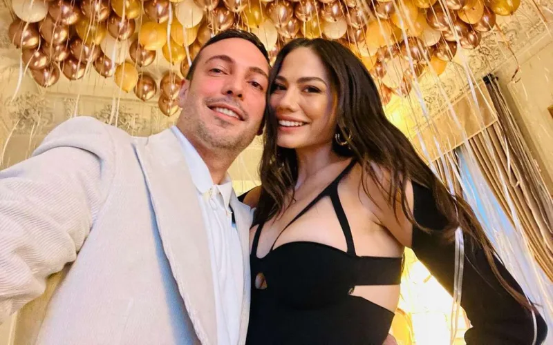 Demet Oğuzhandan boşanacağını açıqladı