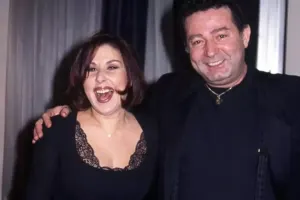 Nilüferdən Kayahan etirafı