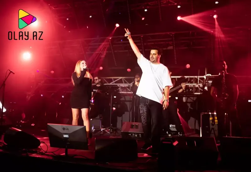 Aynişan illər sonra səhnədə - Video