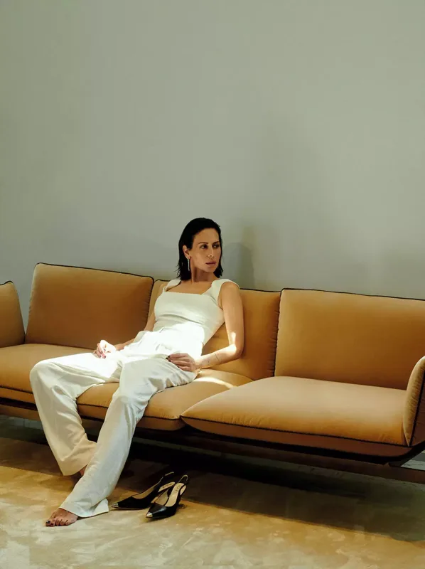 Səbinə ABŞ-də “rus fahişə” olmaq istəmədi