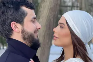 Eşqin ayrılıqdan sonra Azərbaycandan köçür