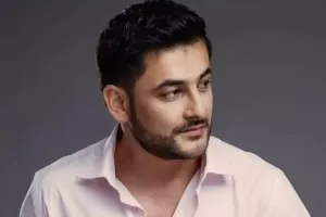 Qaş alan kişiləri hədəf aldı