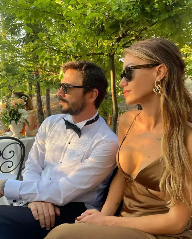 Barışdıqlarını bu foto ilə elan etdilər