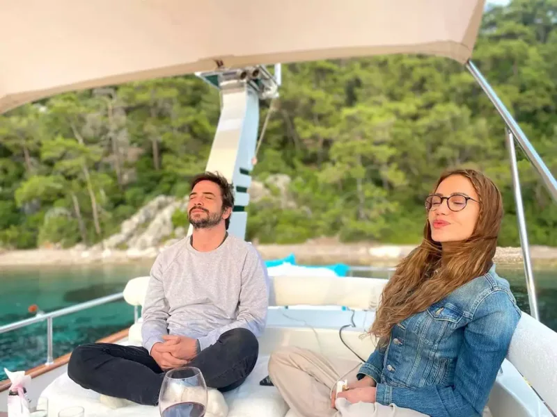 Barışdıqlarını bu foto ilə elan etdilər