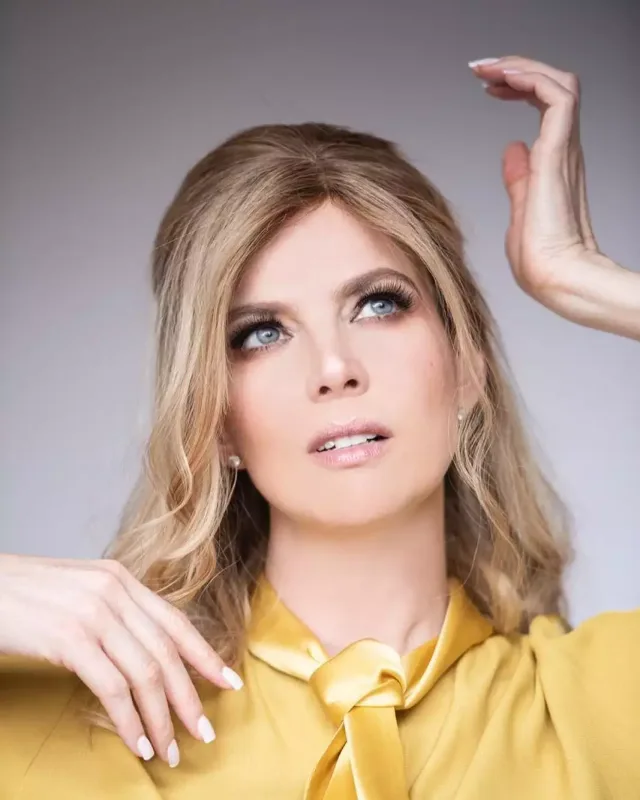 “Səhrada məhəbbət”in ulduzu illər sonra sənətini dəyişdi