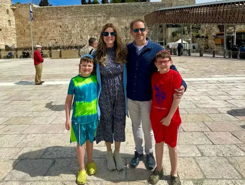 “Səhrada məhəbbət”in ulduzu illər sonra sənətini dəyişdi