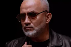 “10 aylığımda atam, 13 yaşımda atalığım vəfat etdi”