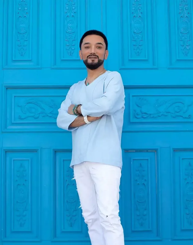 “O gecədən sonra parladım”