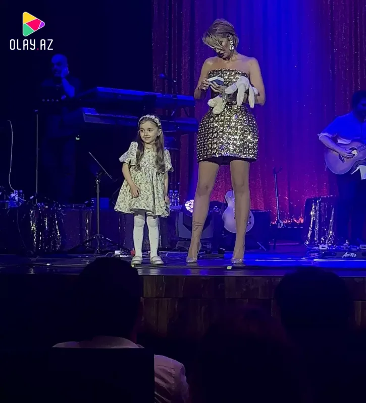 Sılanın konsertində azərbaycanlı Sıla