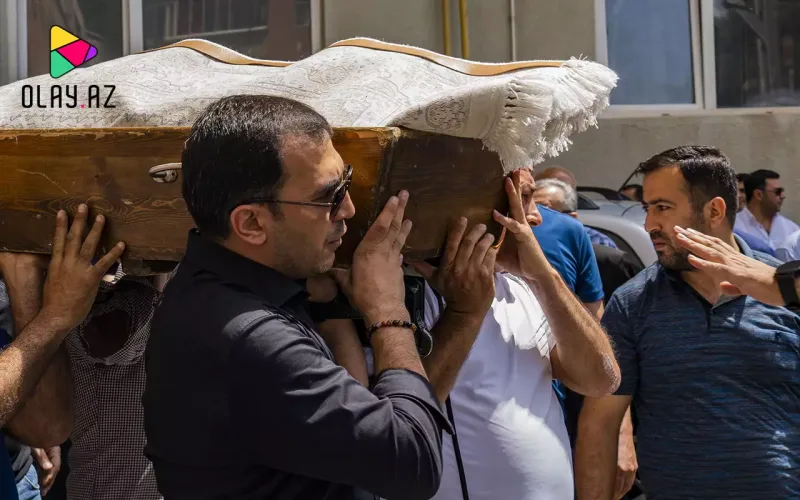 Elxan Qasımov dəfn olundu - Yenilənib