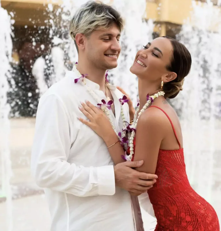 Olqa 2 ildir heç kəslə yatmır