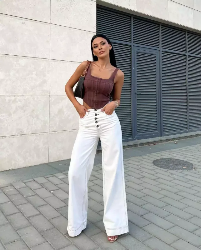 Razi Əliyeva şiddətə məruz qaldı