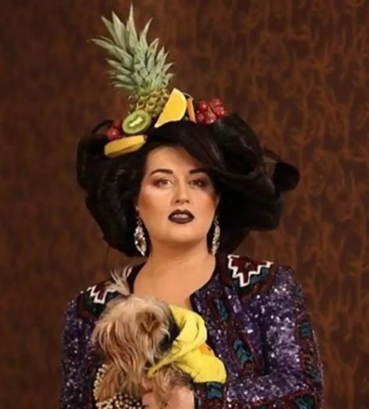 “Başımdakı meyvələrlə fəxr edirəm”