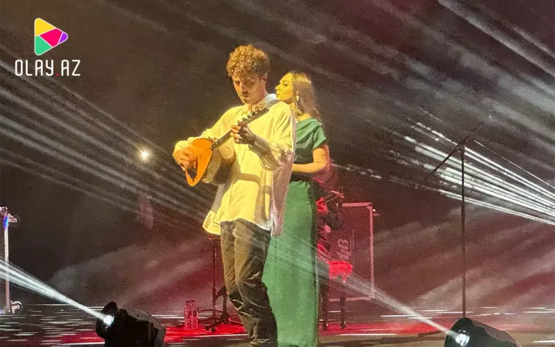 Bəyimxanım Mark Eliyahunun səhnəsində