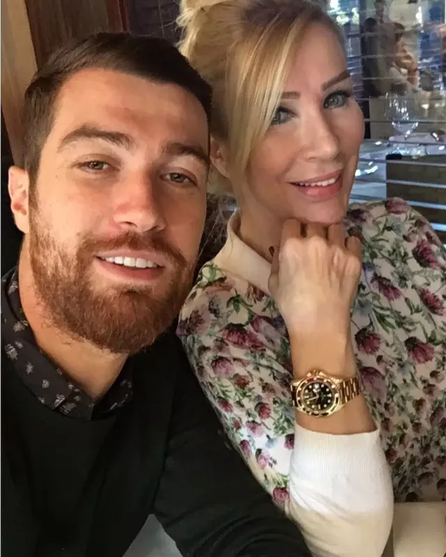 Ayrılığın xəyanət olmadığını açıqladı