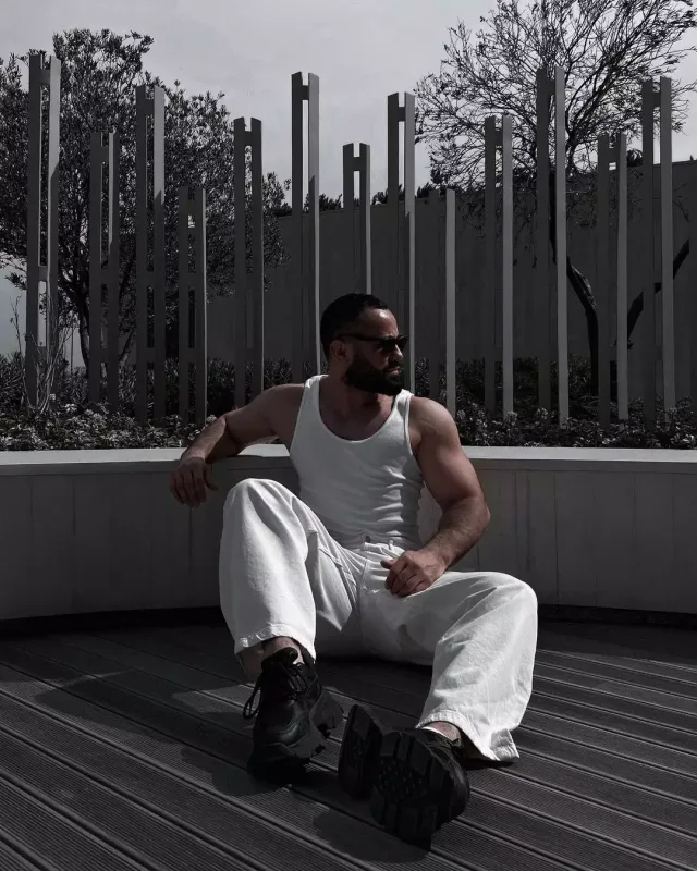 Kişilərdə mayka dəbi