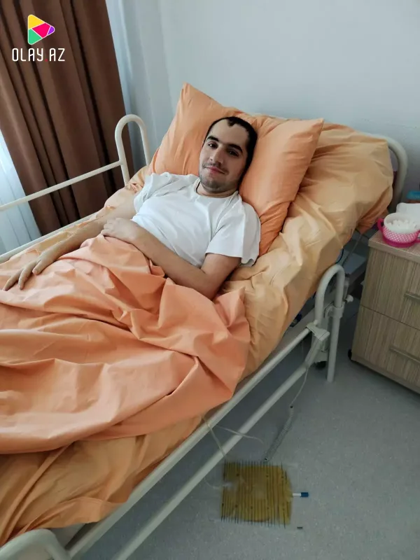 Teymur əminin nəvəsinin pula ehtiyacı var!