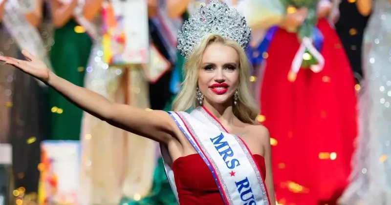 Rus gözəli gerçək fotolarından sonra lağa qoyuldu