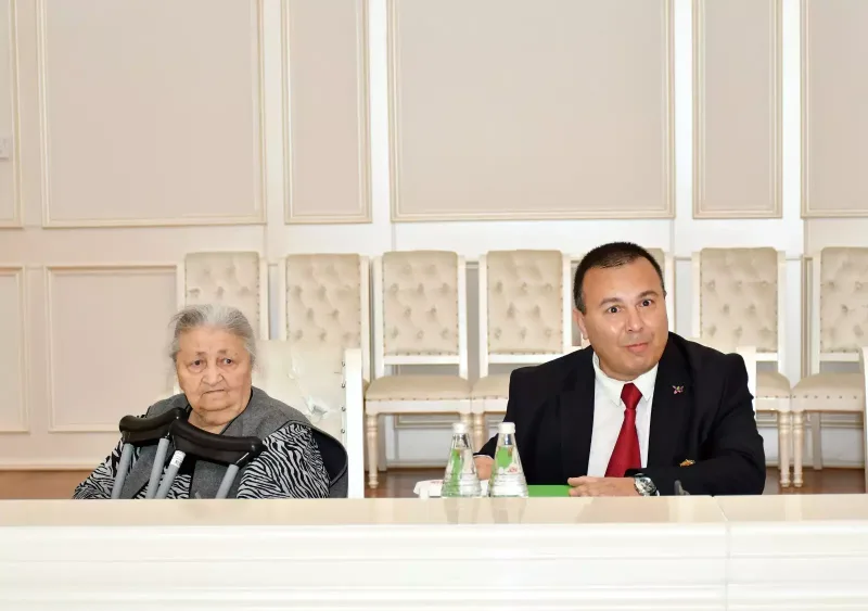 Adil Kərimli Gəncədə vətəndaşları qəbul edib