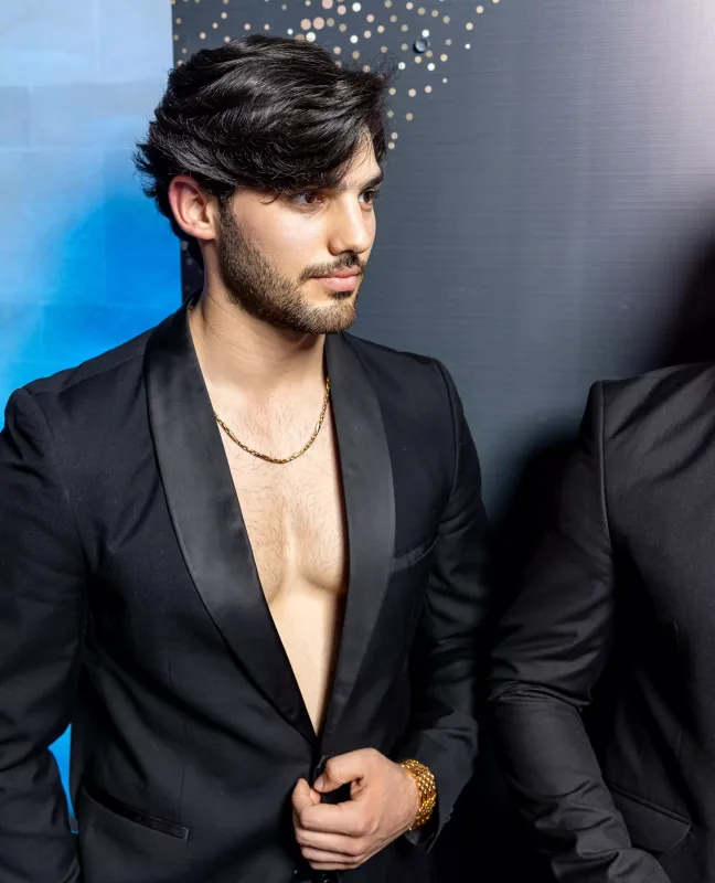 Qızıl və Brilliant Şərq Bazarında!