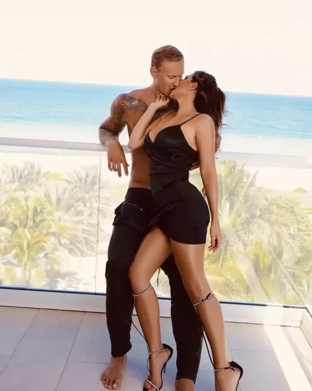 Yataqdan barışıq videosu paylaşdı