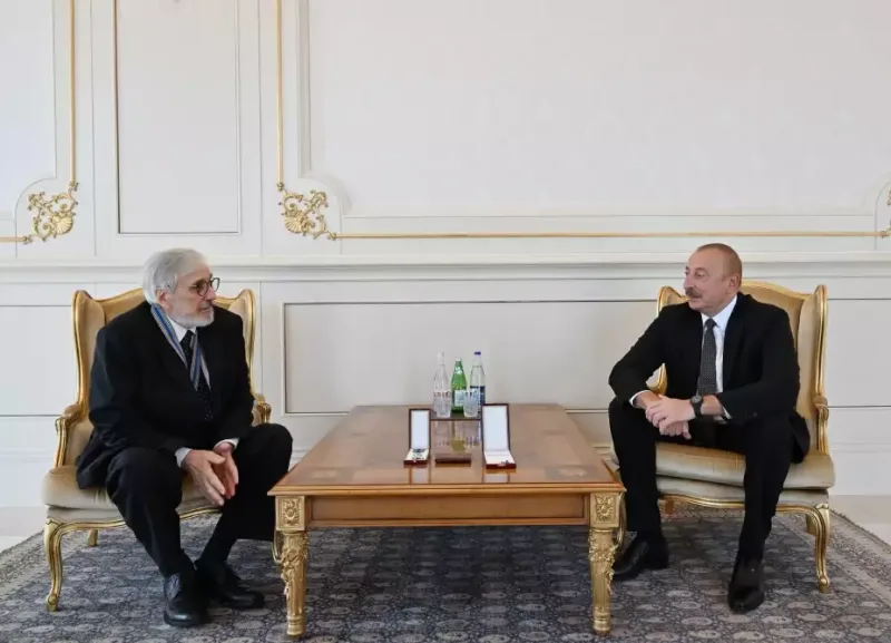 Prezidentdən Oqtay Mirqasımova yubiley hədiyyəsi