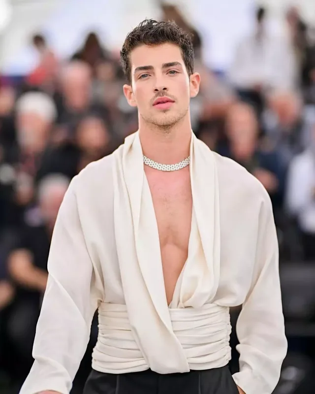 Kişilər üçün ayrılıqdan sonra edilməyəcək 8 hərəkət!