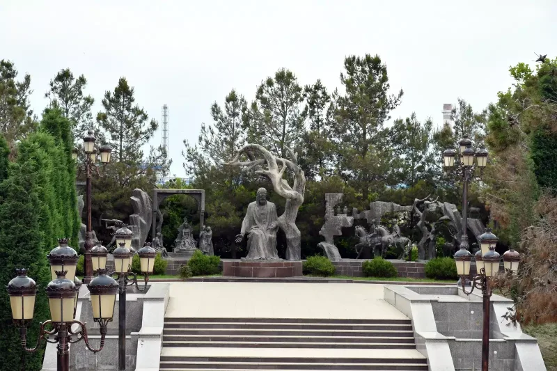 Tarixi abidələrə baxış keçirilib