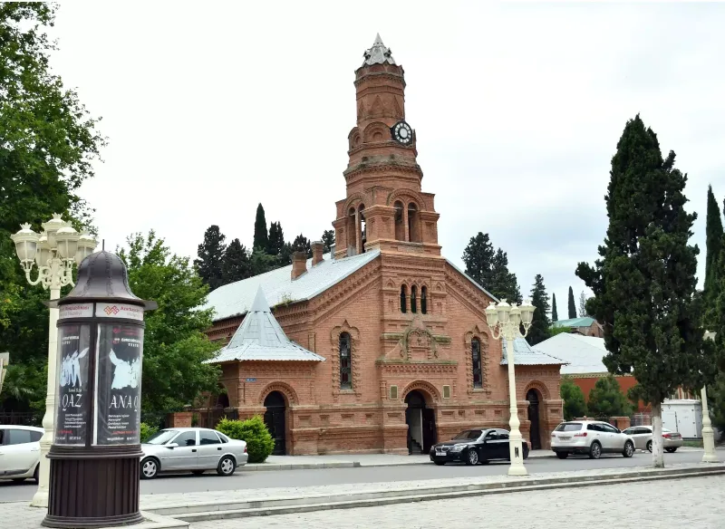 Tarixi abidələrə baxış keçirilib