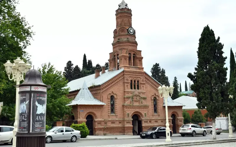 Tarixi abidələrə baxış keçirilib